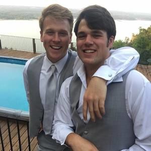 Meet your Posher, Robert